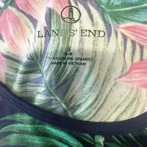 Lands' End Women's Tropical Print Long Sleeve Top - Picture 3 of 3